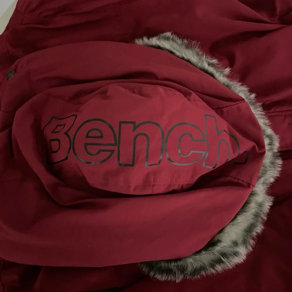 Bench Men’s Winter Coat Jacket Detachable Hood Faux Fur Size XXL Red Zipper - Picture 6 of 12
